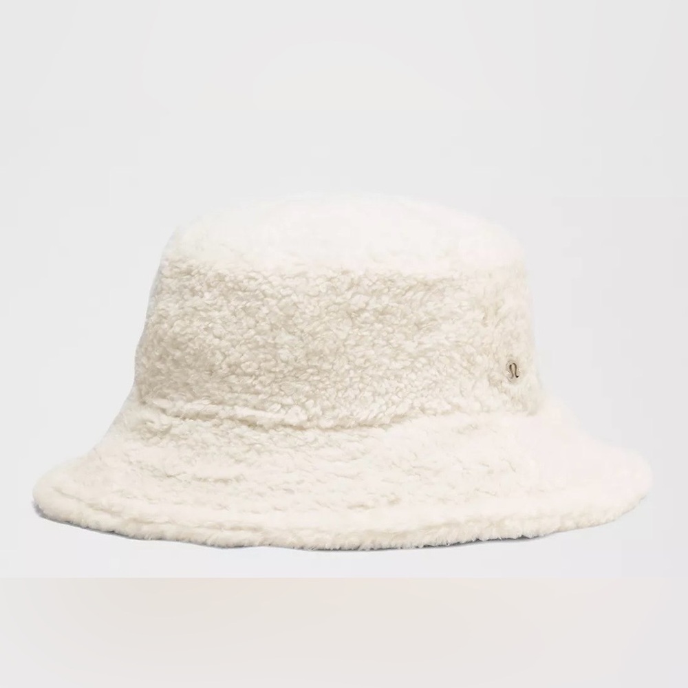 Lululemon Bouclé Fleece Reversible Bucket Hat Brown Ivory L/XL NWT - Picture 4 of 10